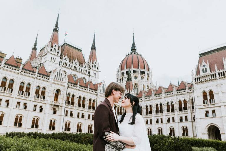 Elopement wedding In budapest