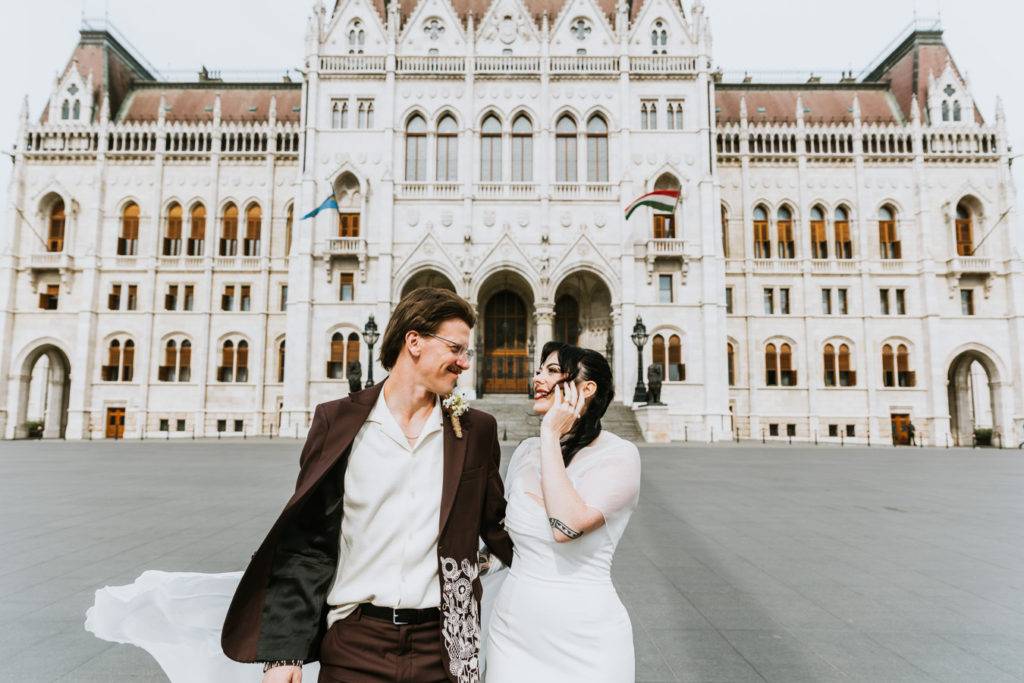 budapest elopement